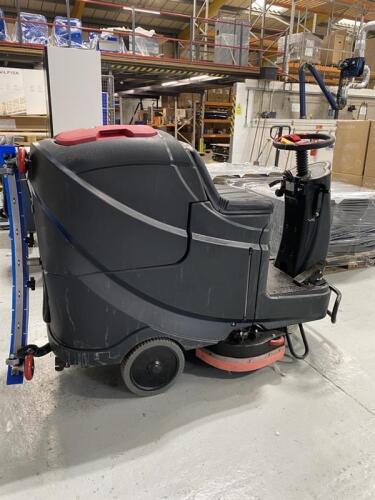 AS710R-EU RIDE-ON SCRUBBER 24V